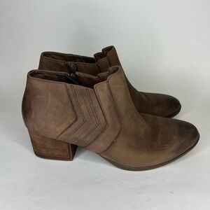 Abeo Boots Womens Sz 8N Felicity Side Zip Ankle Bootie Brown Leather Heels